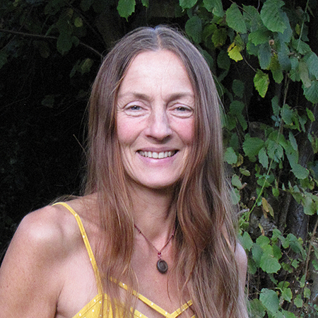Angela Ruge