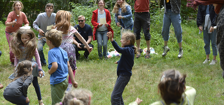 Familien-Urlaubs-Woche – Magie des gemeinsamen Spielens